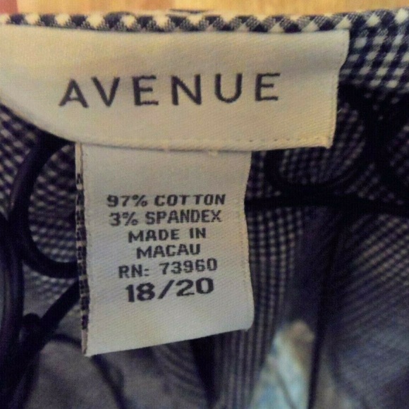 Avenue Women's Floral Top Plus Size 18/20 Boho - Picture 5 of 6